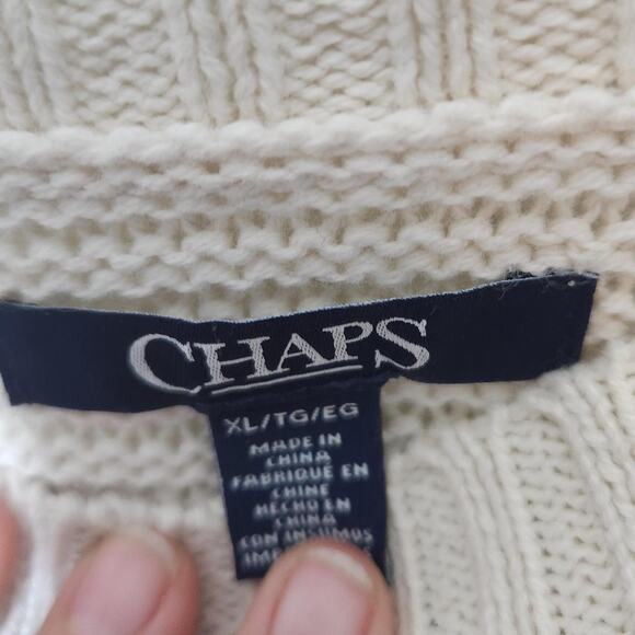 Chaps Oversized White and Black Sweater - Picture 3 of 3